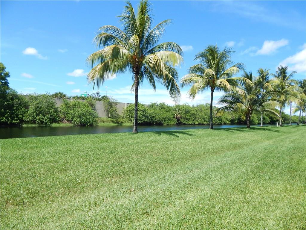 CORAL REEF CLUB - Residential Lease