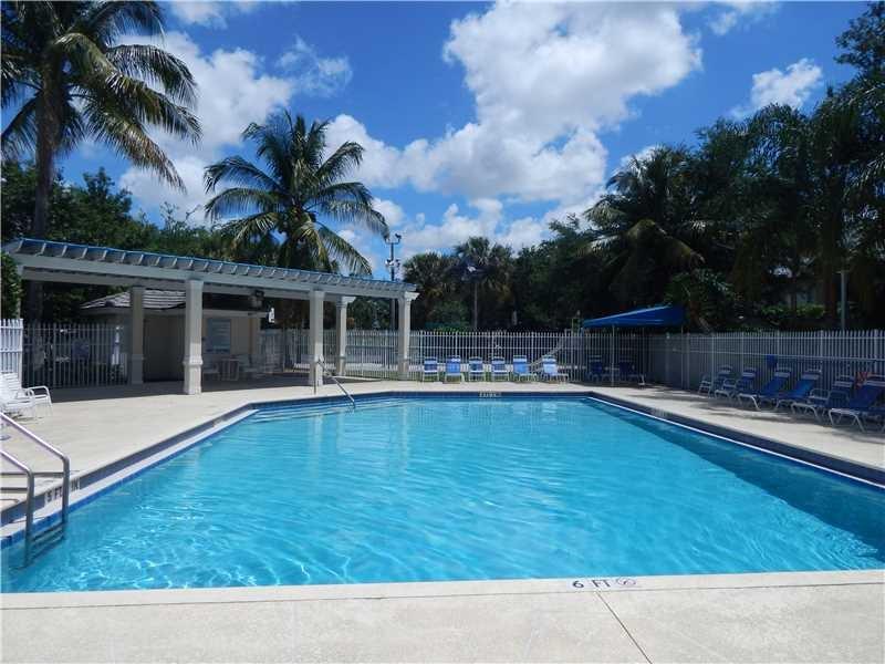 CORAL REEF CLUB - Residential Lease