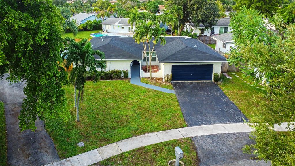 Photo of 7841 NW 46th St, Lauderhill, FL 33351 (MLS # F10531228)