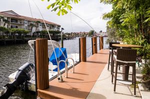 DRIFTWOOD LANDING - Residential