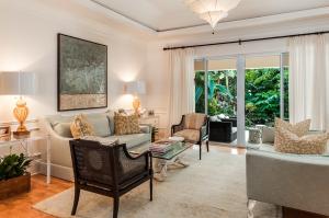 DRIFTWOOD LANDING - Residential