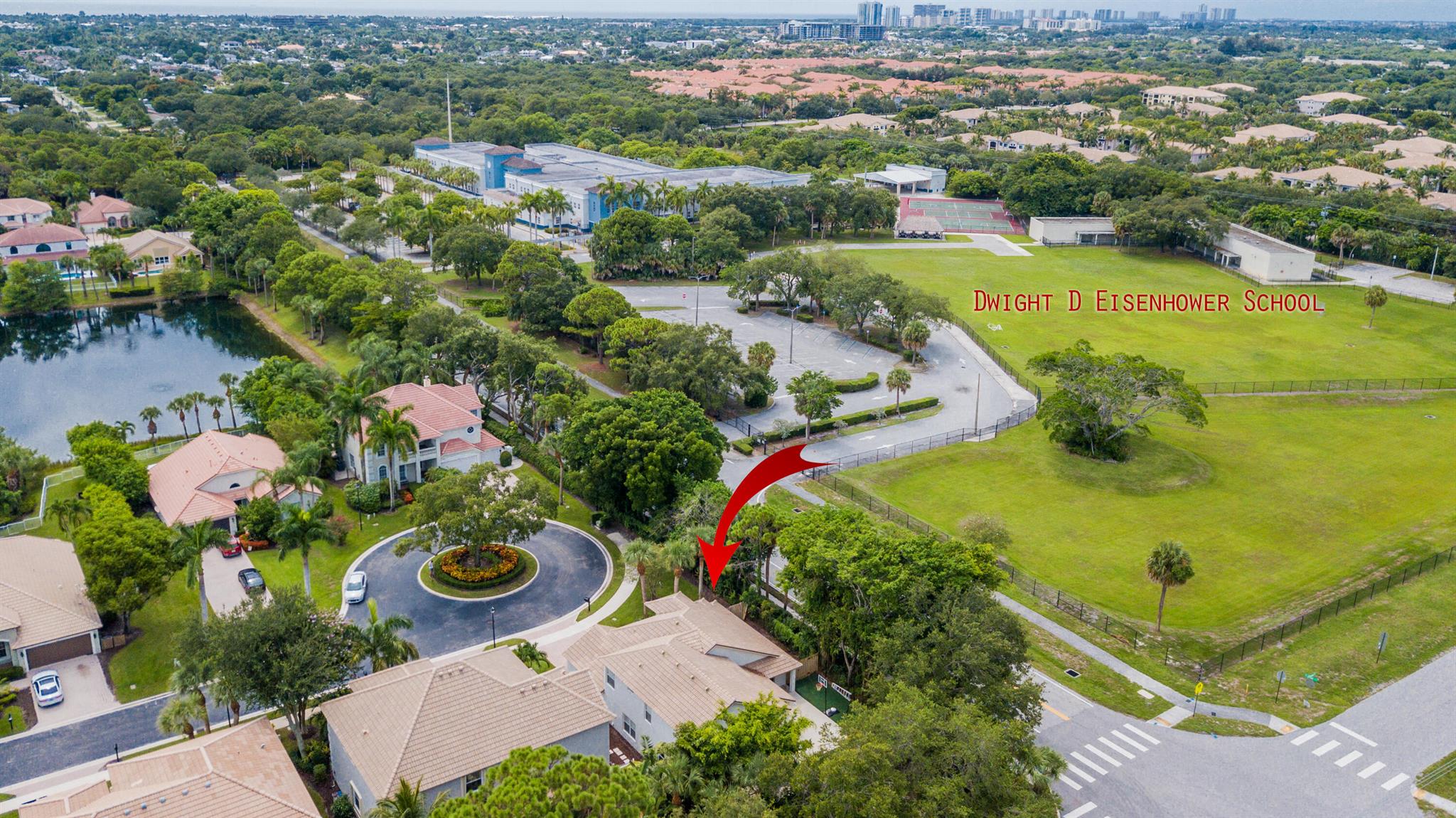 230 Lone Pine Drive, Palm Beach Gardens, FL, 33410/$865,000 4 230 Lone Pine Drive