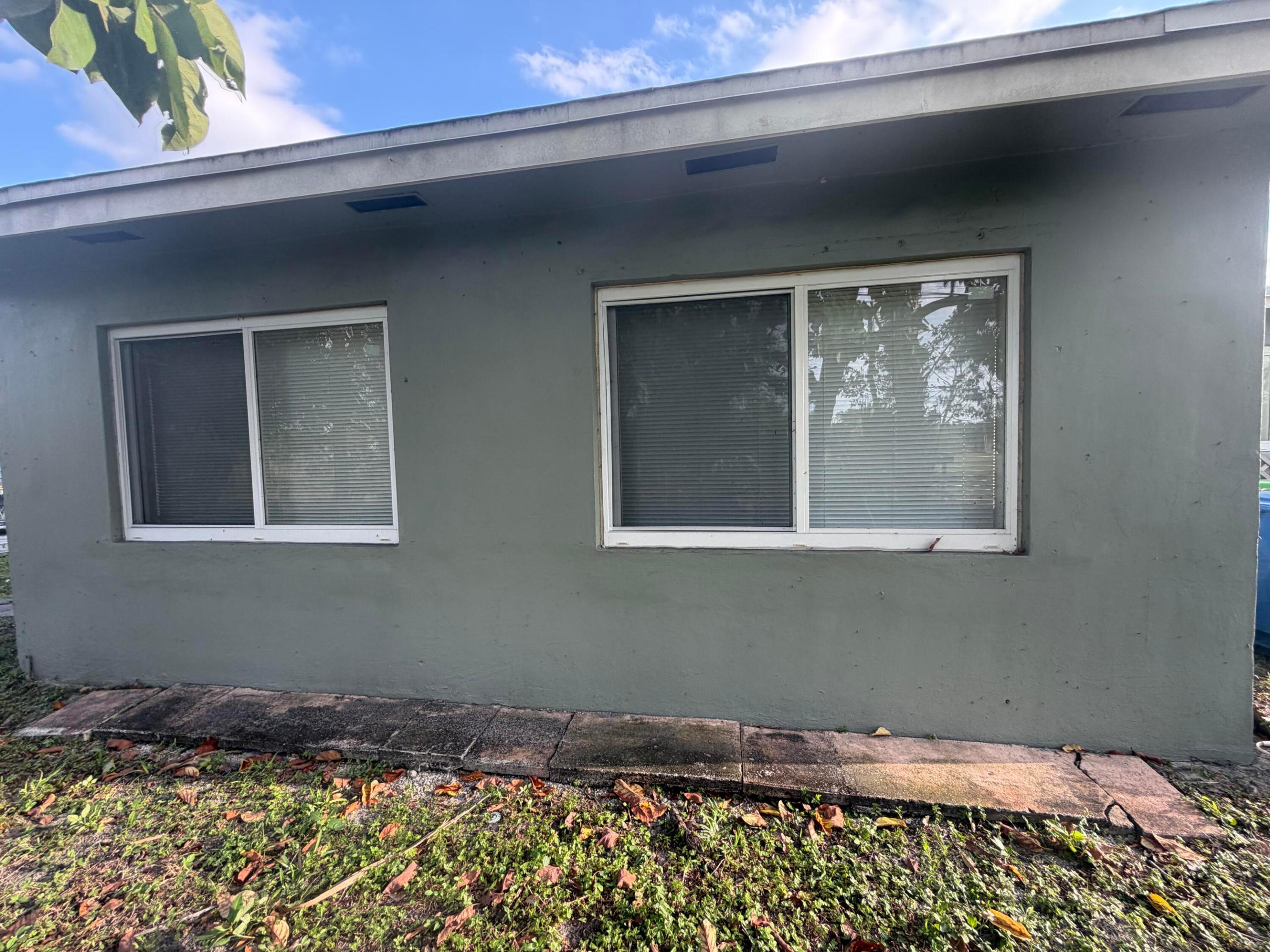 SUNRISE GOLF VILLAGE THIRD ADD - Residential