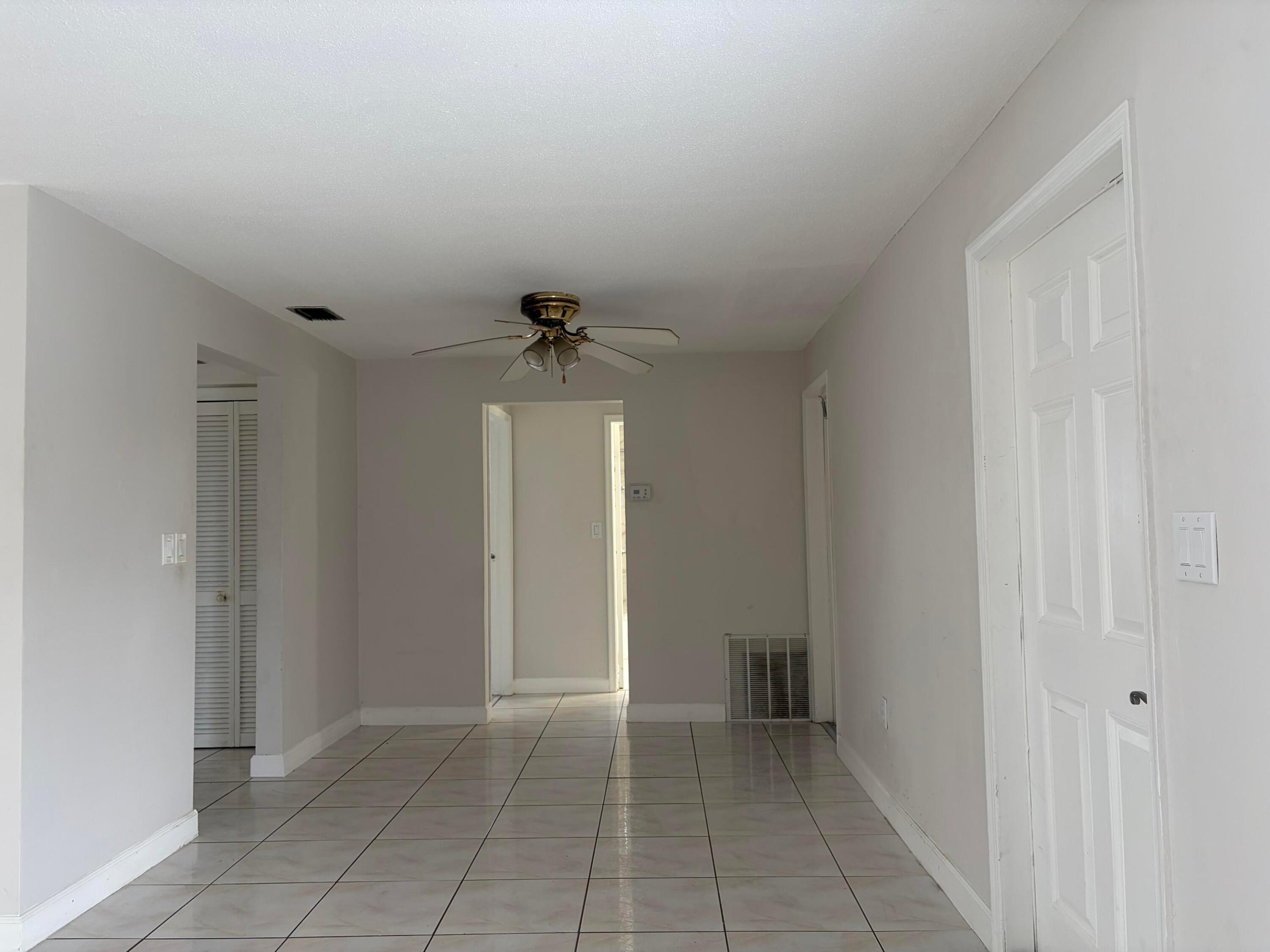 SUNRISE GOLF VILLAGE THIRD ADD - Residential