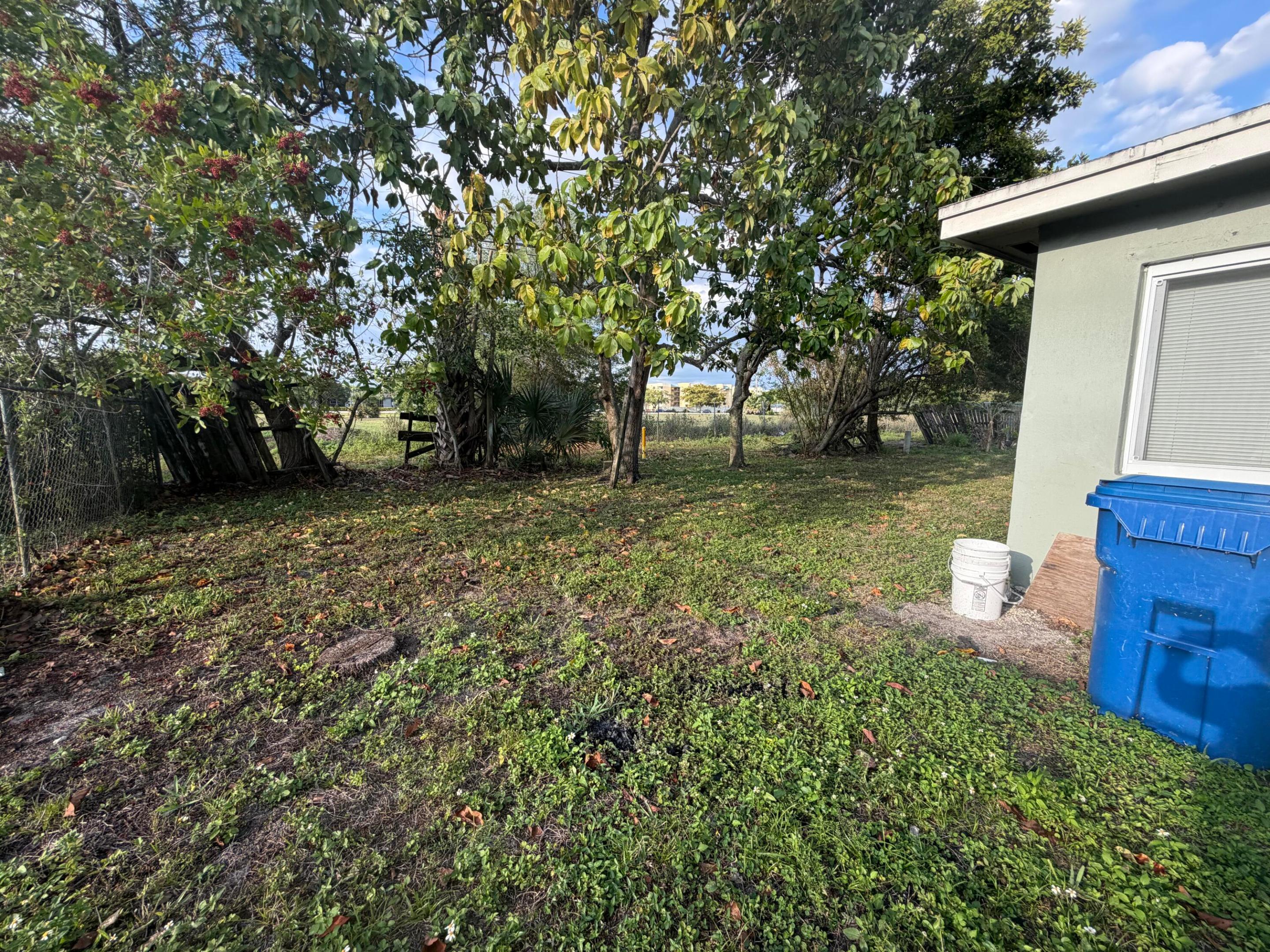 SUNRISE GOLF VILLAGE THIRD ADD - Residential