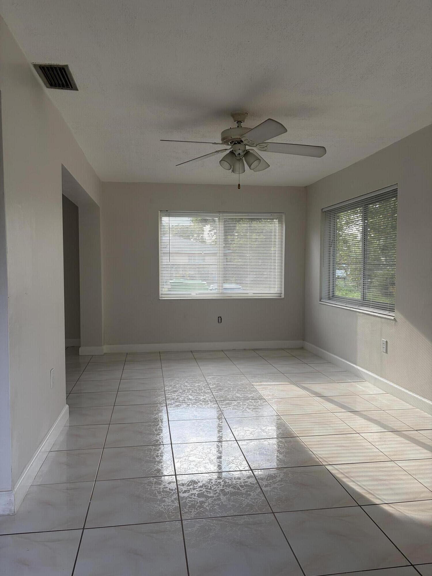 SUNRISE GOLF VILLAGE THIRD ADD - Residential