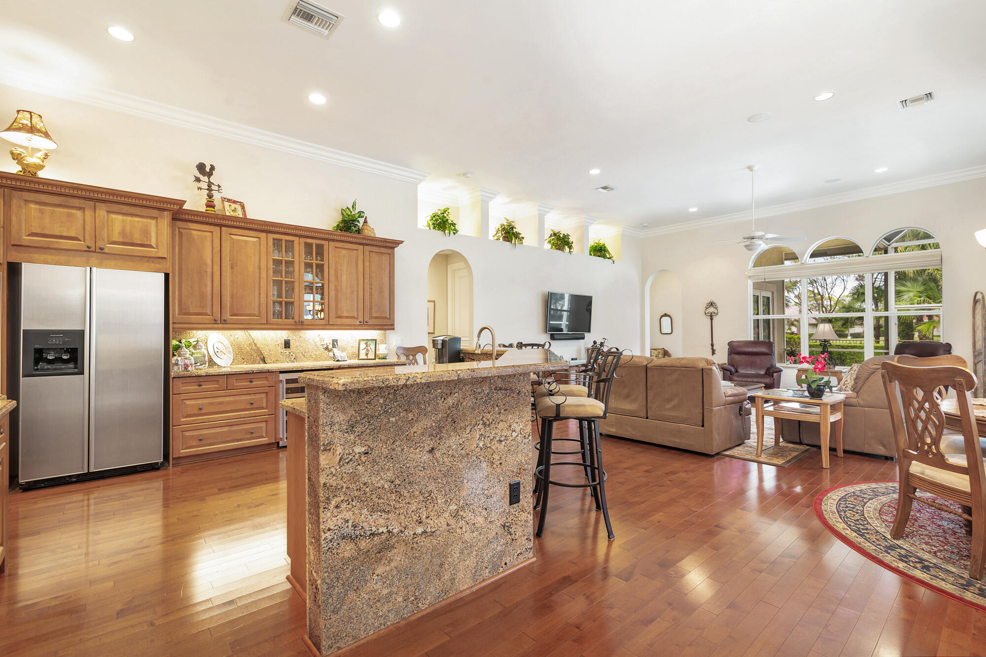 ATLANTIS CITY OF 16-E - Residential
