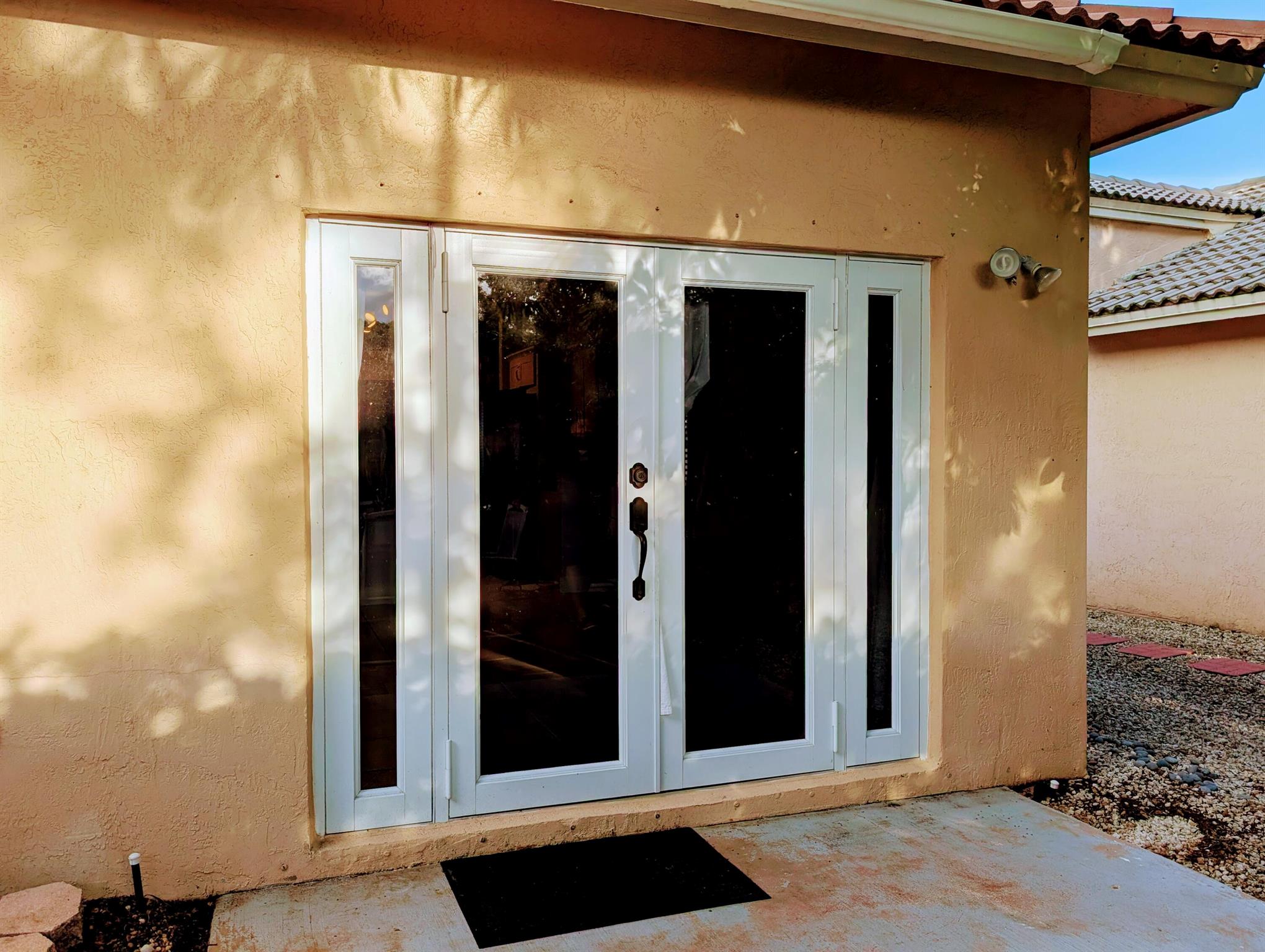 Sapphire Shores 1 - Residential