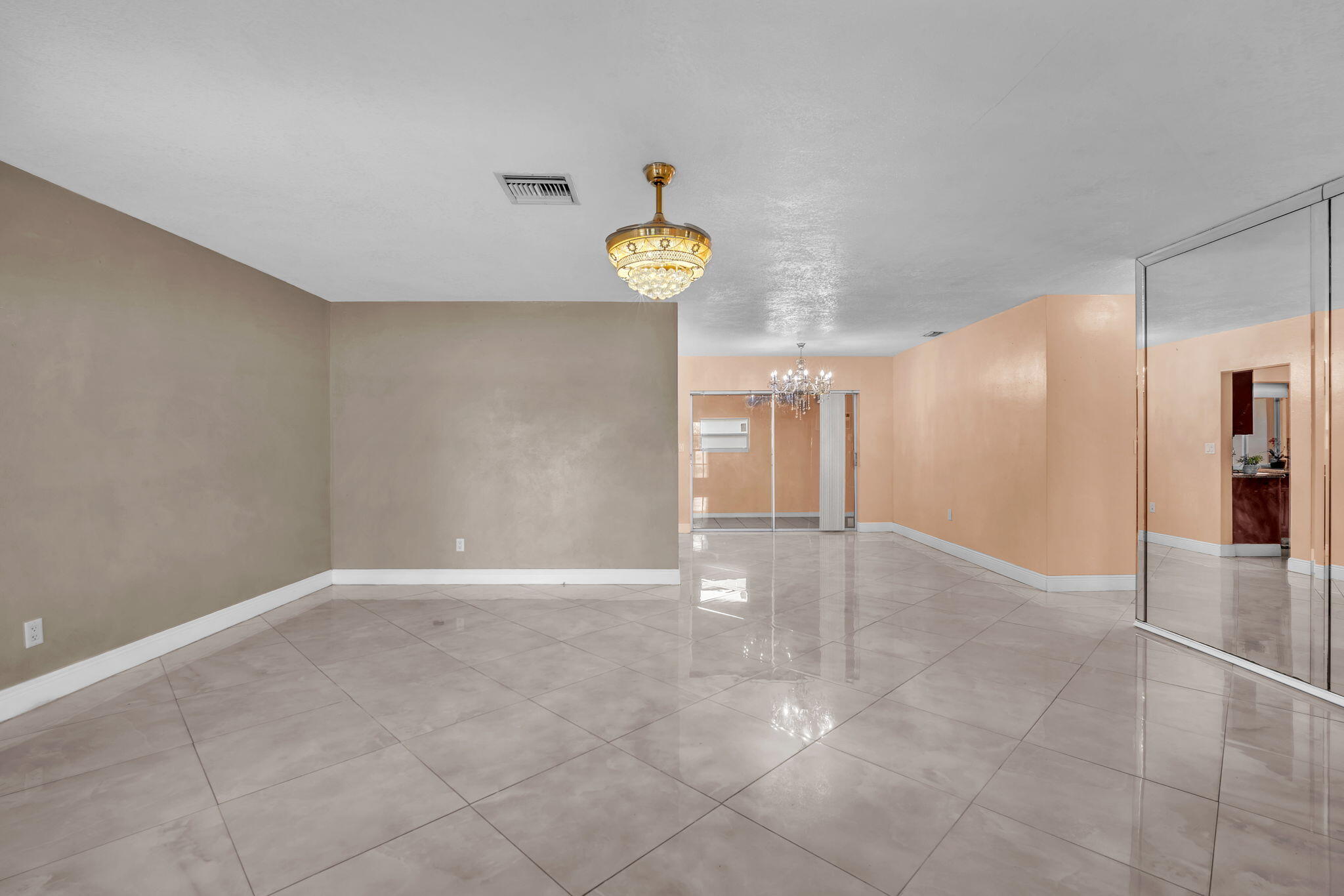7399 NW 20TH Court