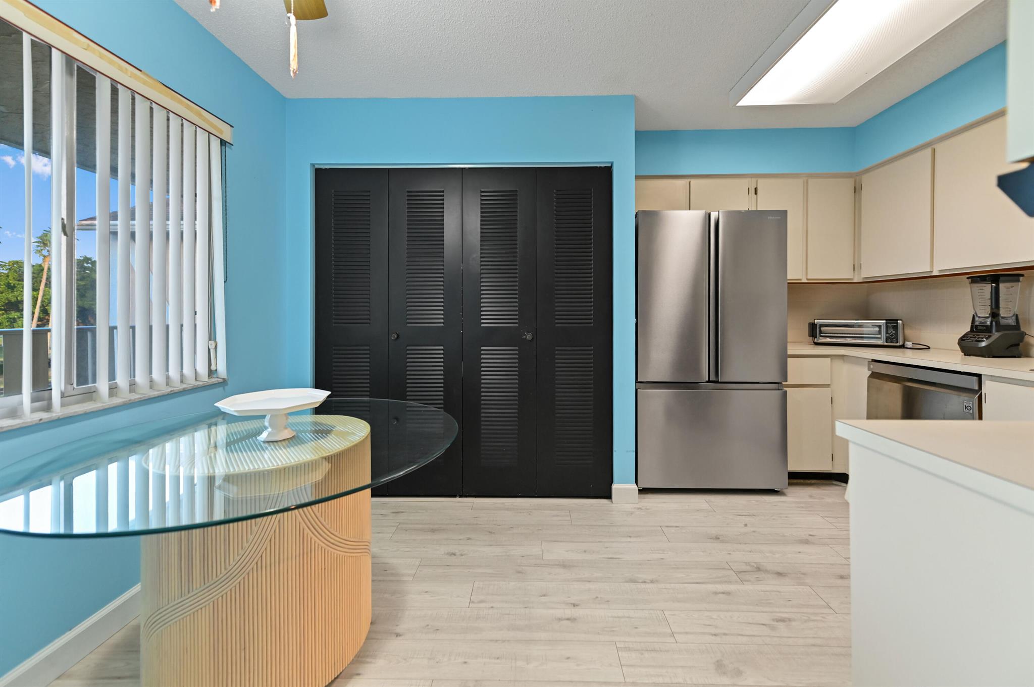 HUNTINGTON LAKES - Residential