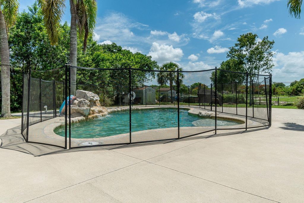 Photo of 17468 N 38th Rd Road N, The Acreage, FL 33470 (MLS # B26011534)