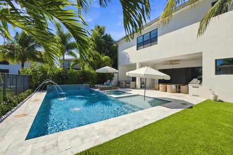 Tiny photo for 17386 Sea Blossom Way, Boca Raton, FL 33496 (MLS # B26088577)