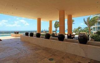 SAYAN CONDO - Residential