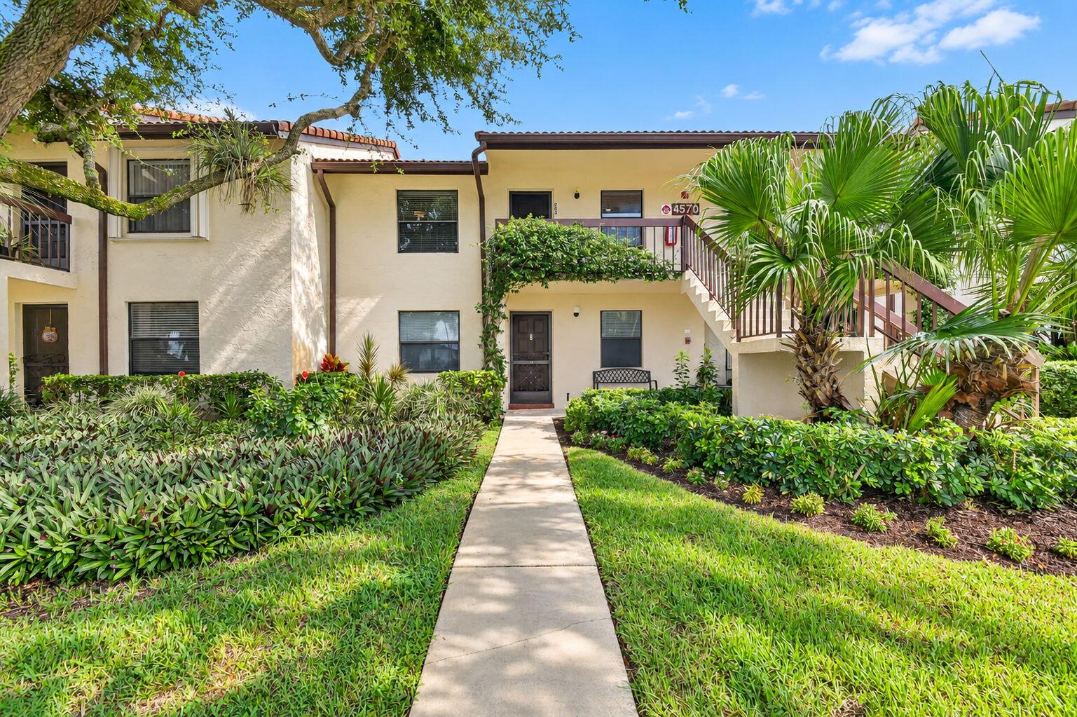 4570 LUCERNE LAKES Boulevard E 203