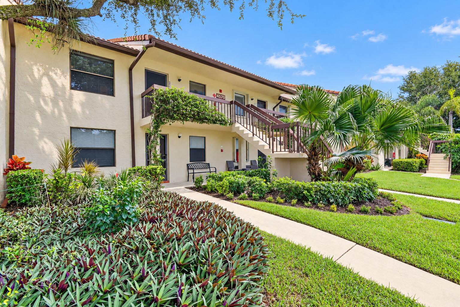 4570 LUCERNE LAKES Boulevard E 203