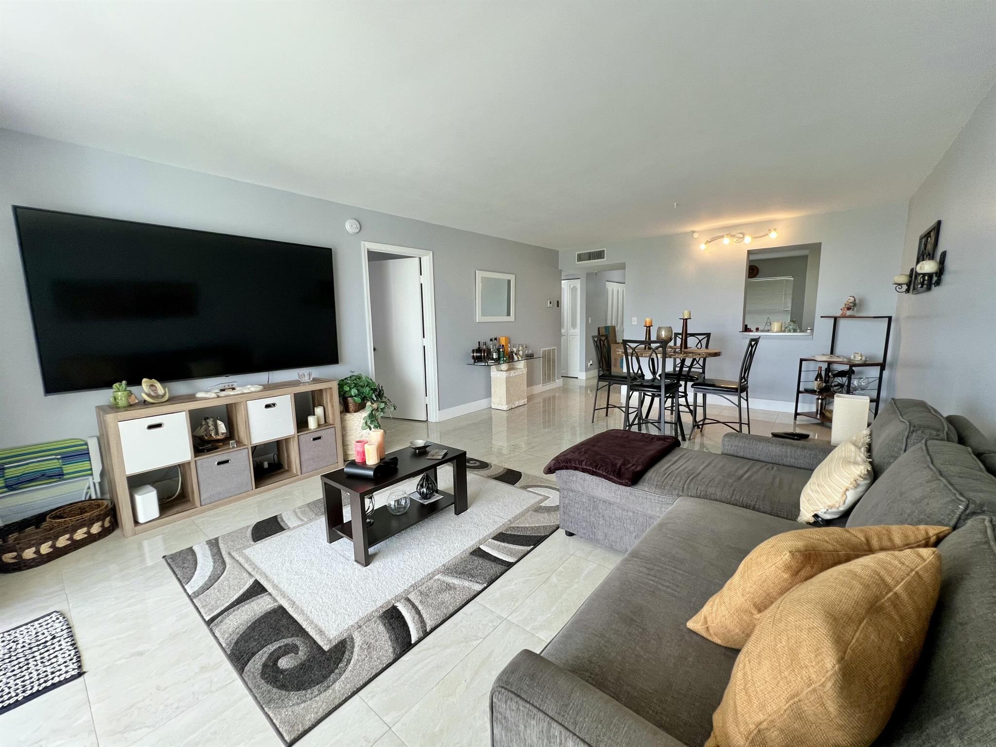 WATERS EDGE TOWERS CONDO - Residential Lease