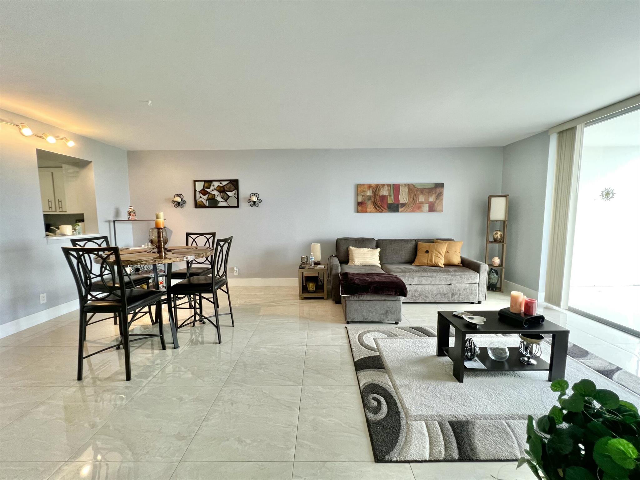 WATERS EDGE TOWERS CONDO - Residential Lease