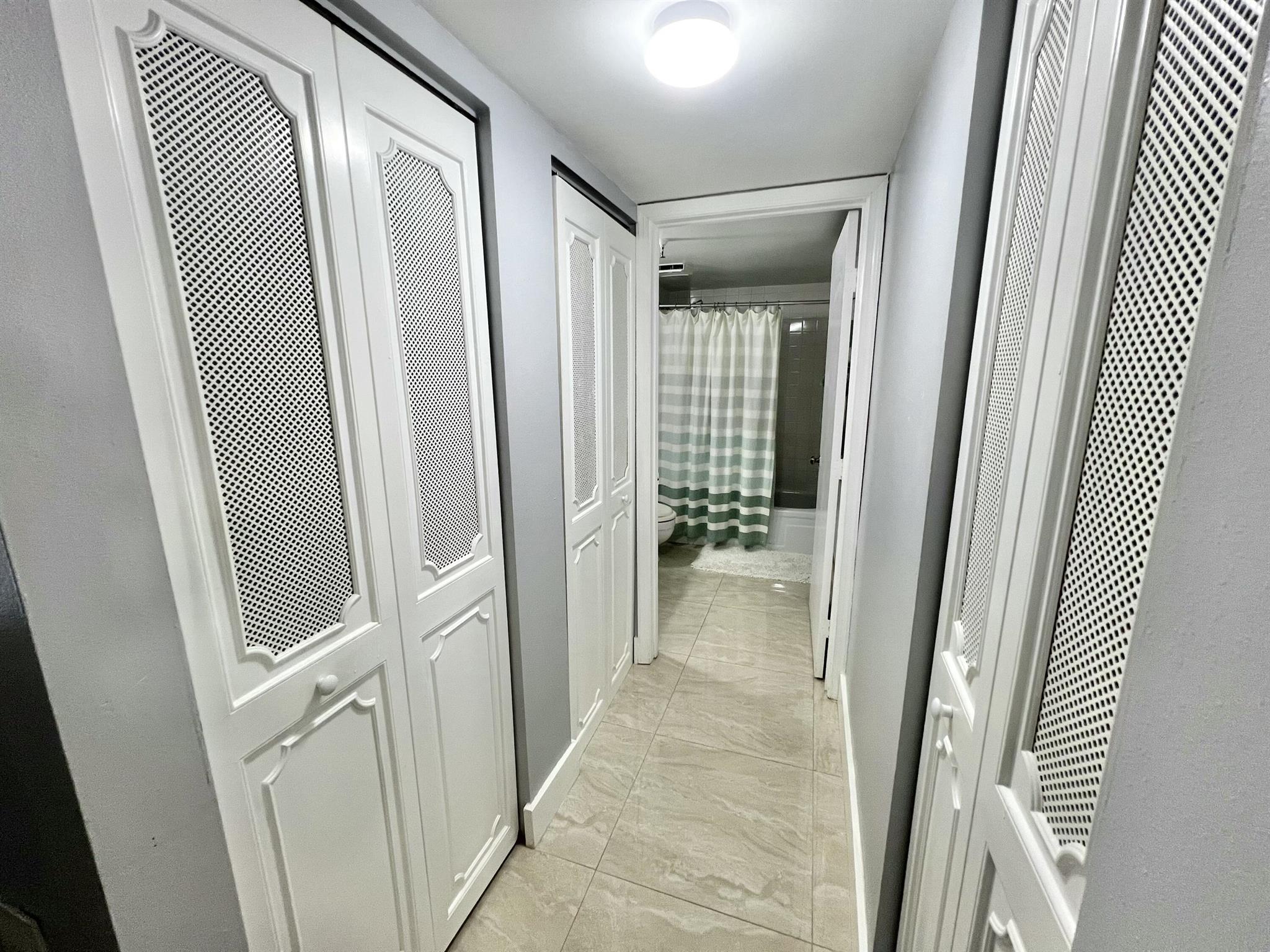 WATERS EDGE TOWERS CONDO - Residential Lease