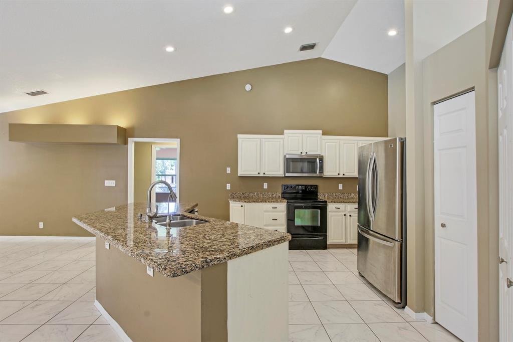 Acreage & Unrec - Residential