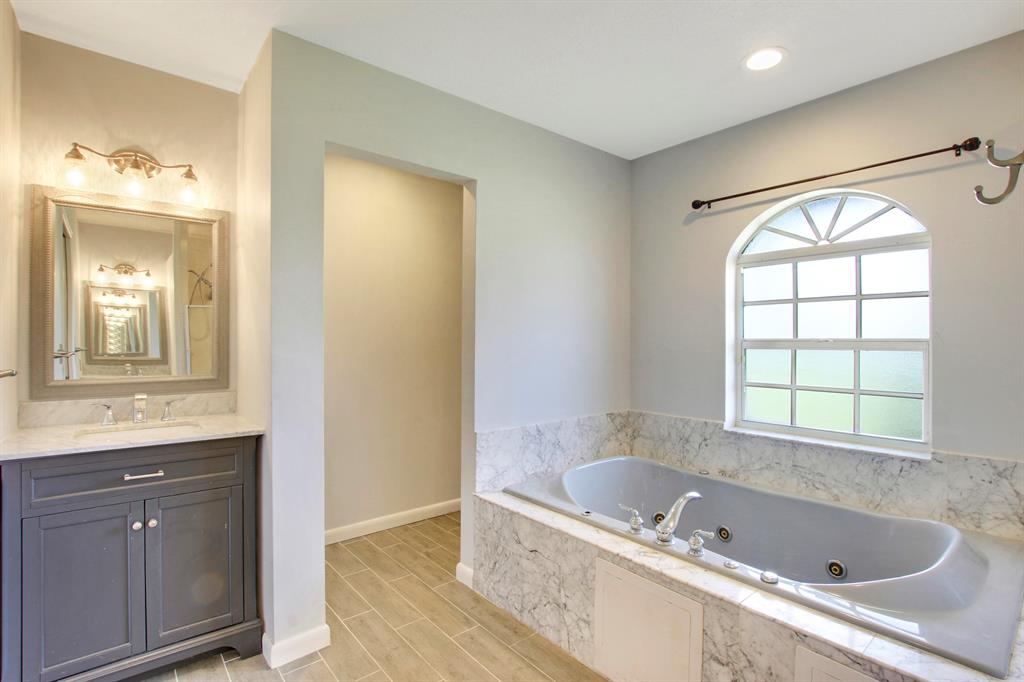 Acreage & Unrec - Residential