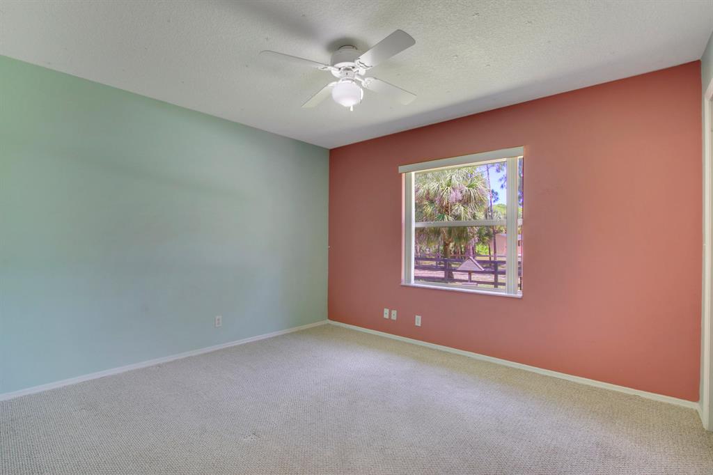 Acreage & Unrec - Residential