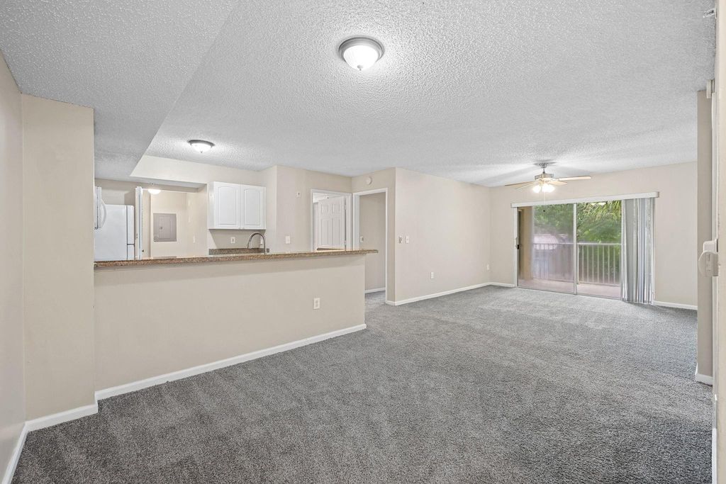 Photo of 266 Village Boulevard #6205, Tequesta, FL 33469 (MLS # F10513781)