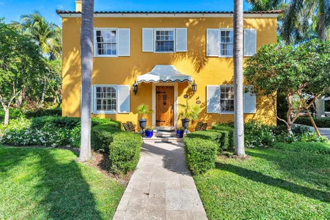 303 Marlborough Road, West Palm Beach, FL MLS: R11053403