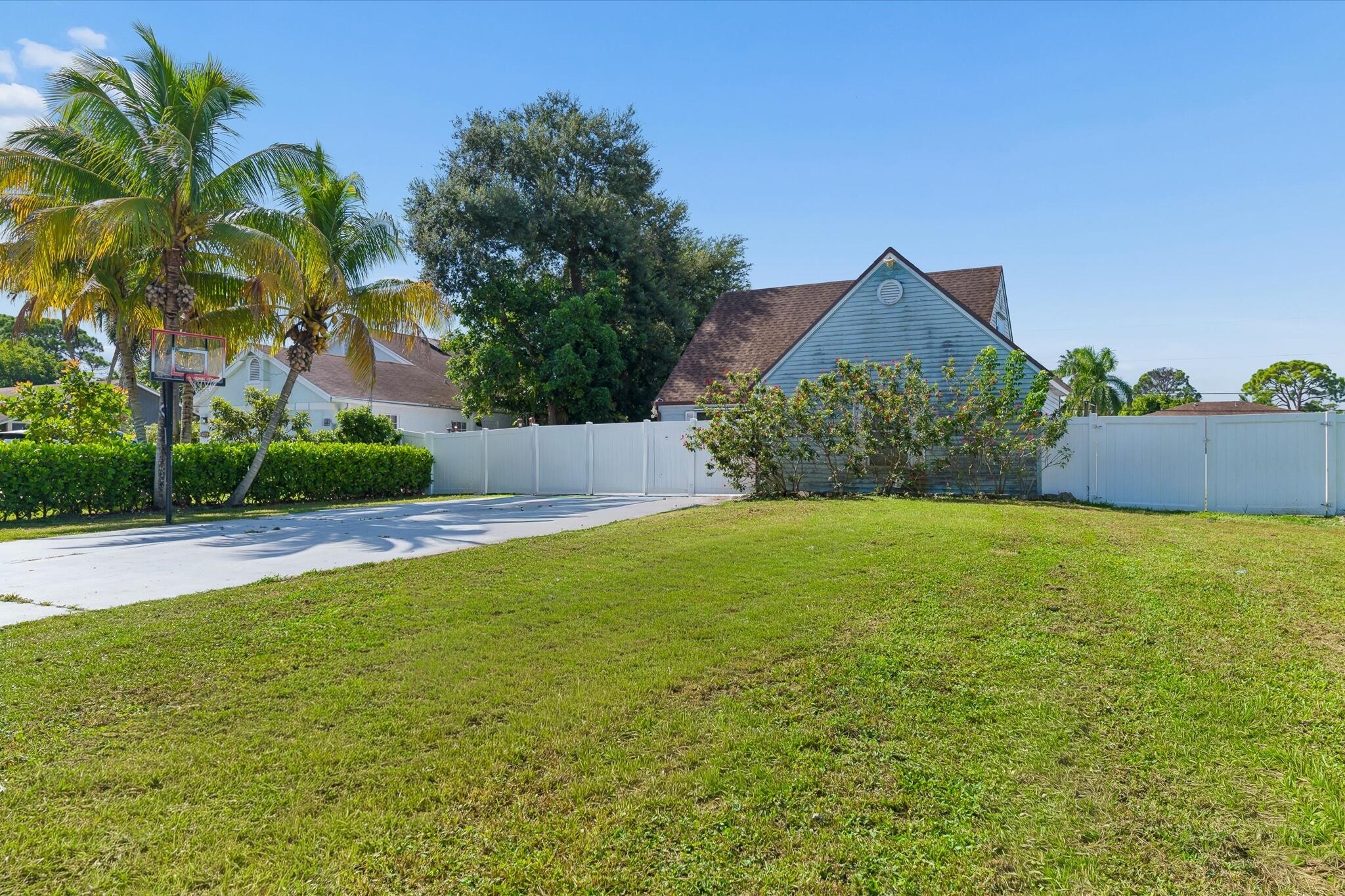 5414 SUNRISE Boulevard