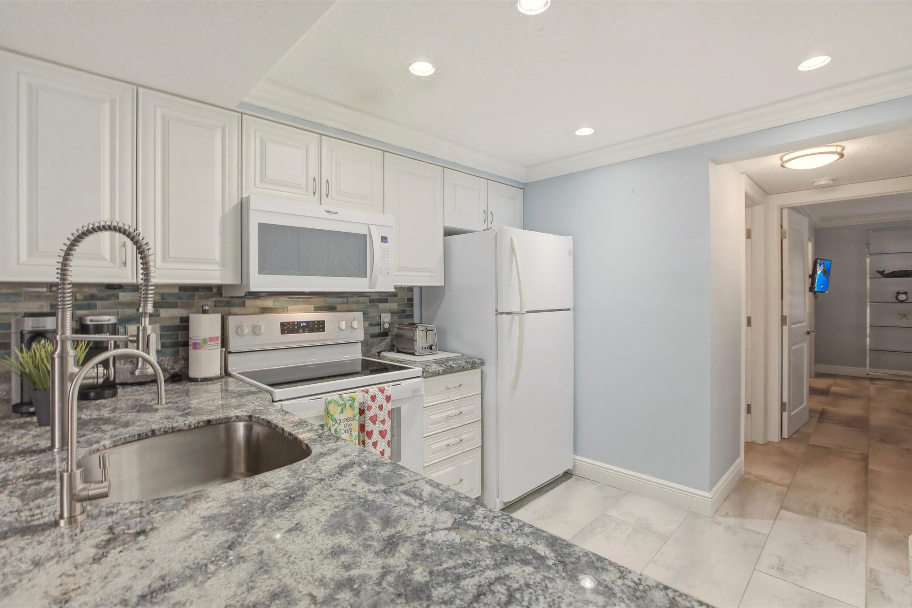 SEA RISE CONDO - Residential