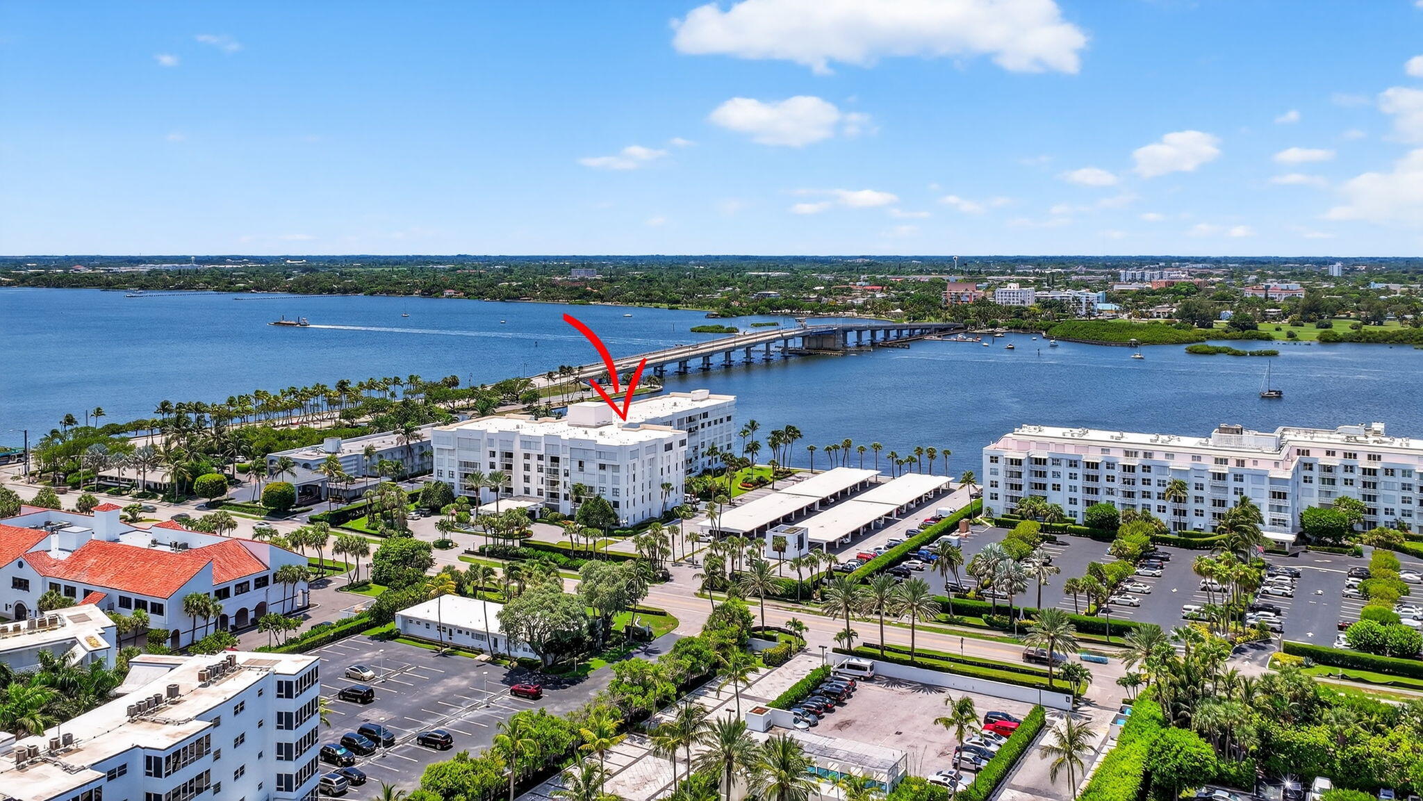 LA PALMA CONDO - Residential