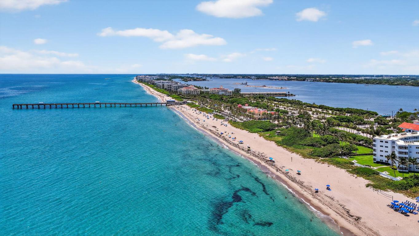 LA PALMA CONDO - Residential