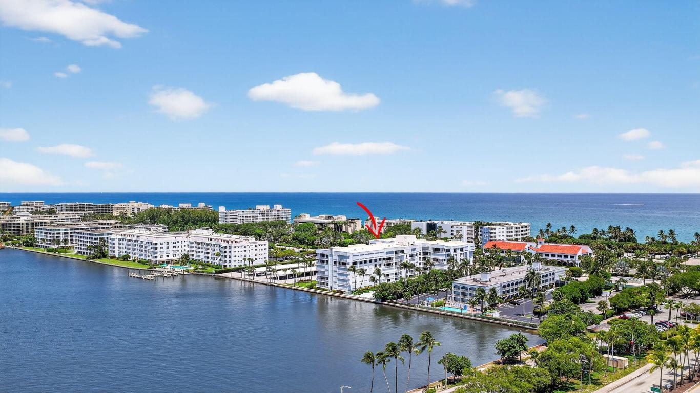 LA PALMA CONDO - Residential