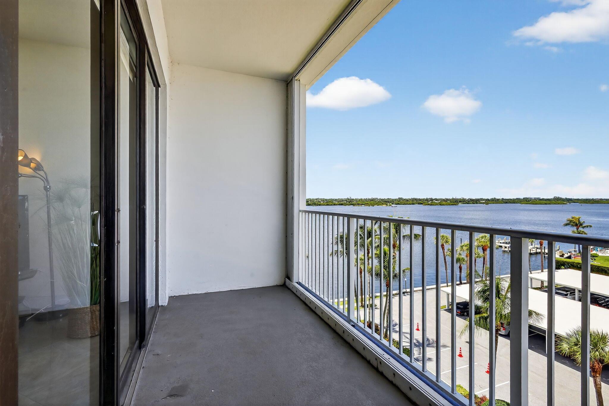 2860 S Ocean Boulevard 604