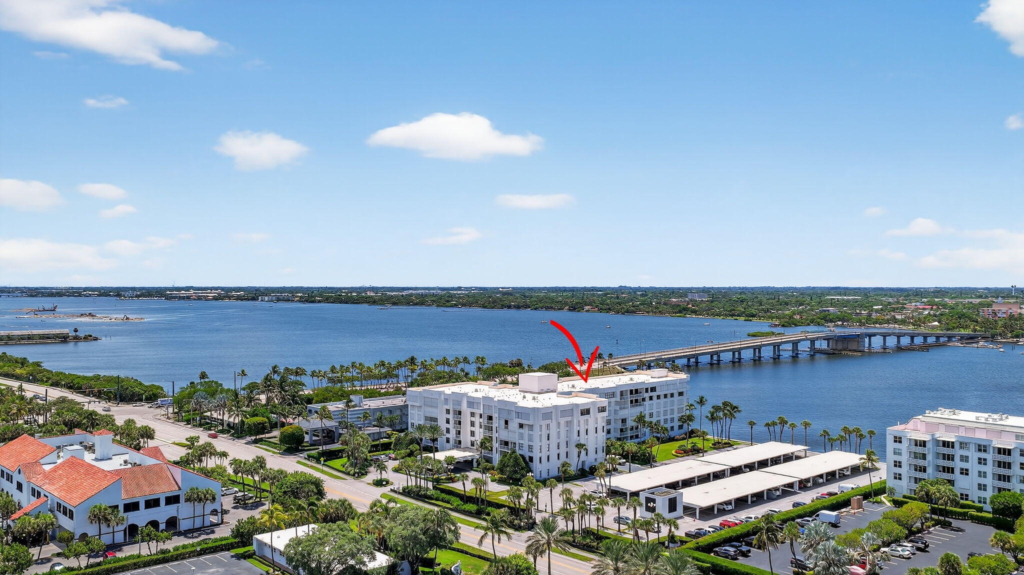 LA PALMA CONDO - Residential