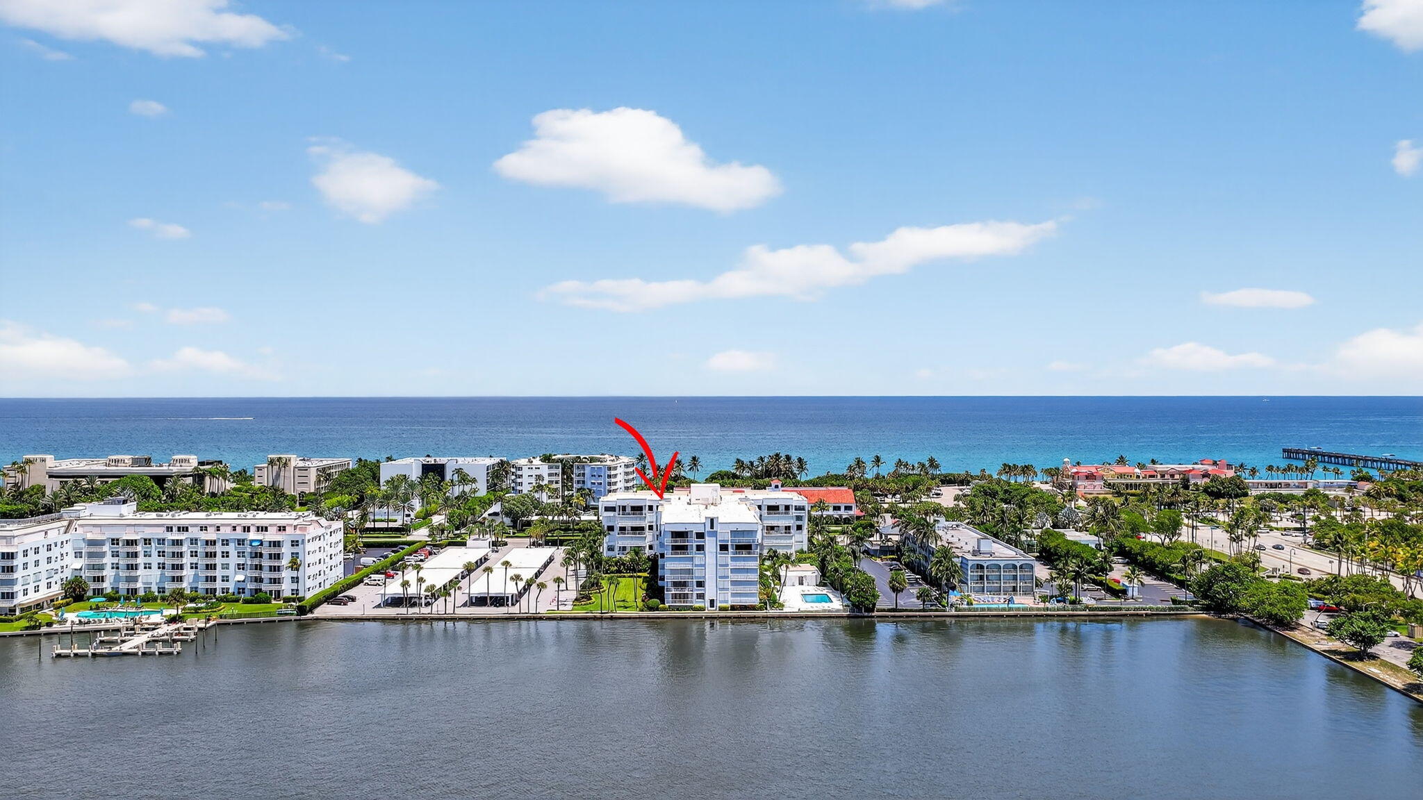 LA PALMA CONDO - Residential