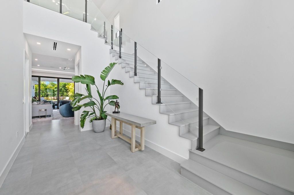 Photo of 743 S Lake Avenue, Delray Beach, FL 33483 (MLS # F10435626)