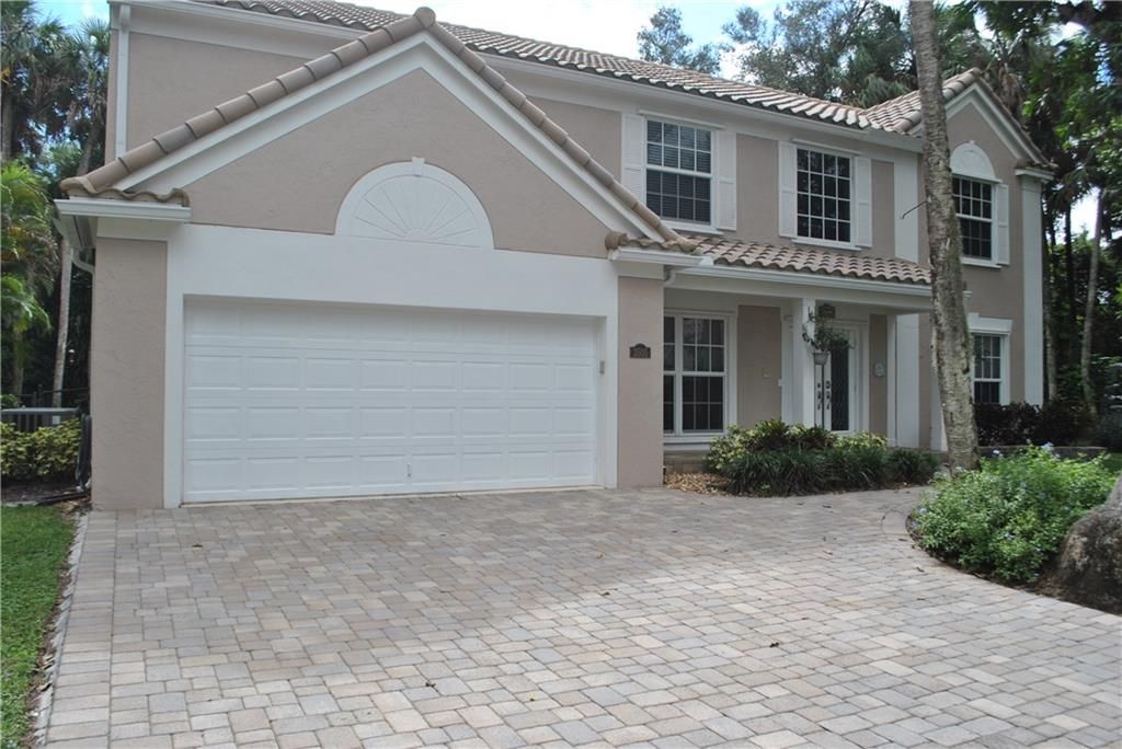 Photo of 3505 Mahogany Way, Coral Springs, FL 33065 (MLS # F10306835)