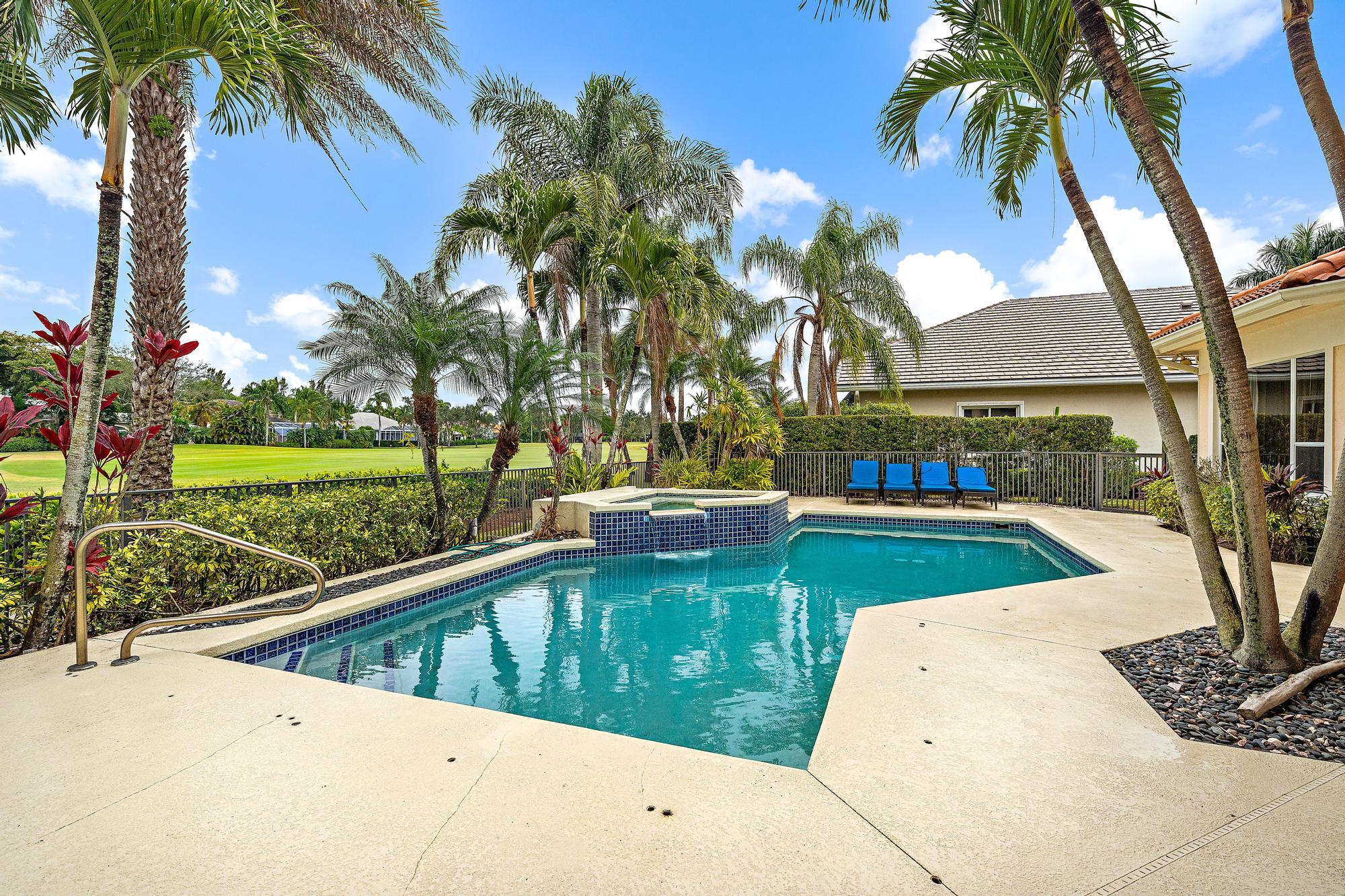 IBIS GOLF AND COUNTRY CLUB - Egret Meadow - Residential