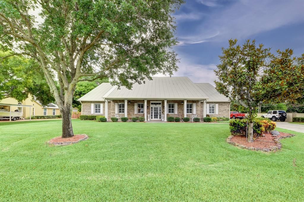 Photo of 3110 Lost Tree Boulevard Blvd, Fort Pierce, FL 34981 (MLS # R10807173)