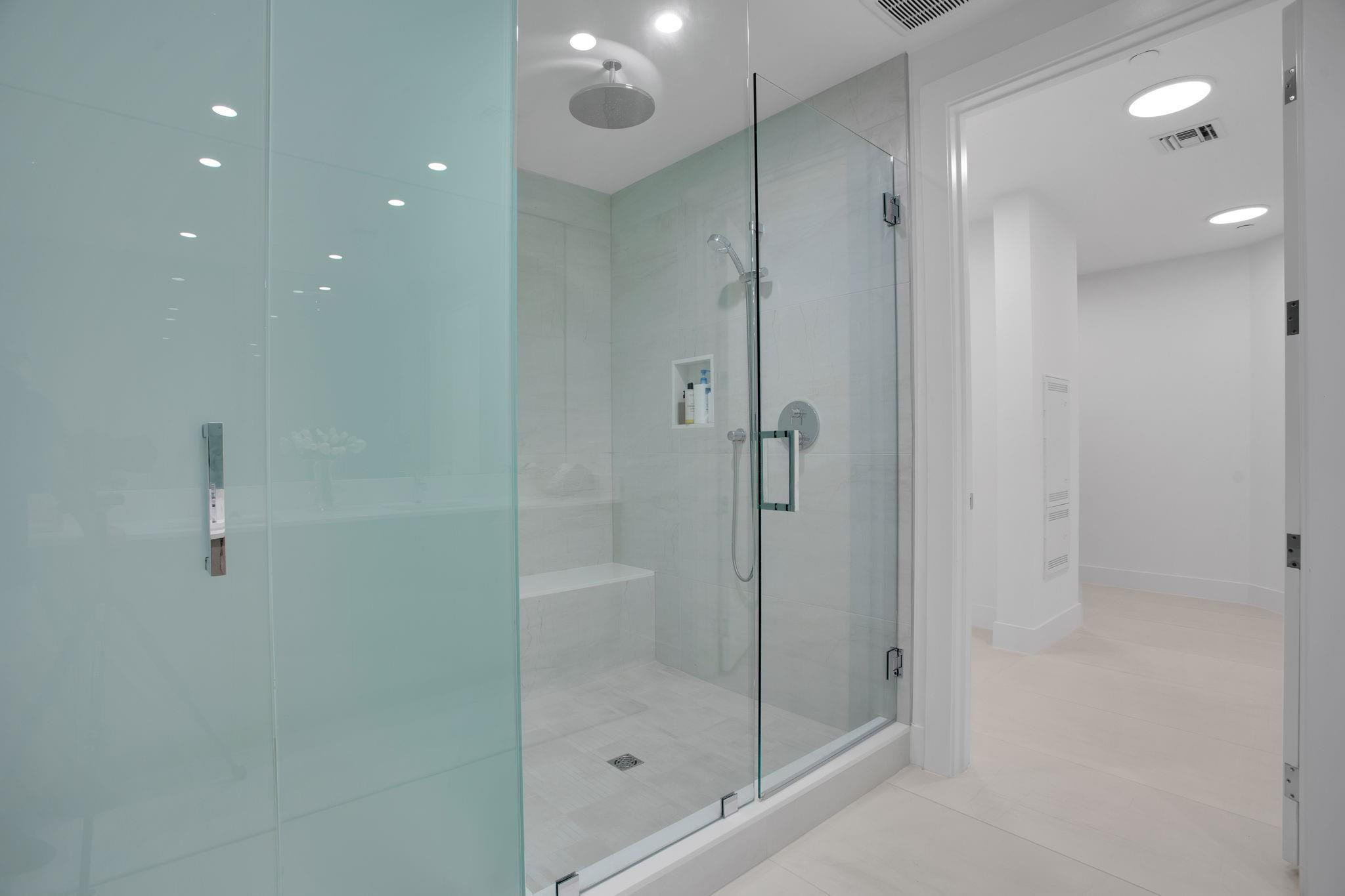 Selene Oceanfront Residen - Residential