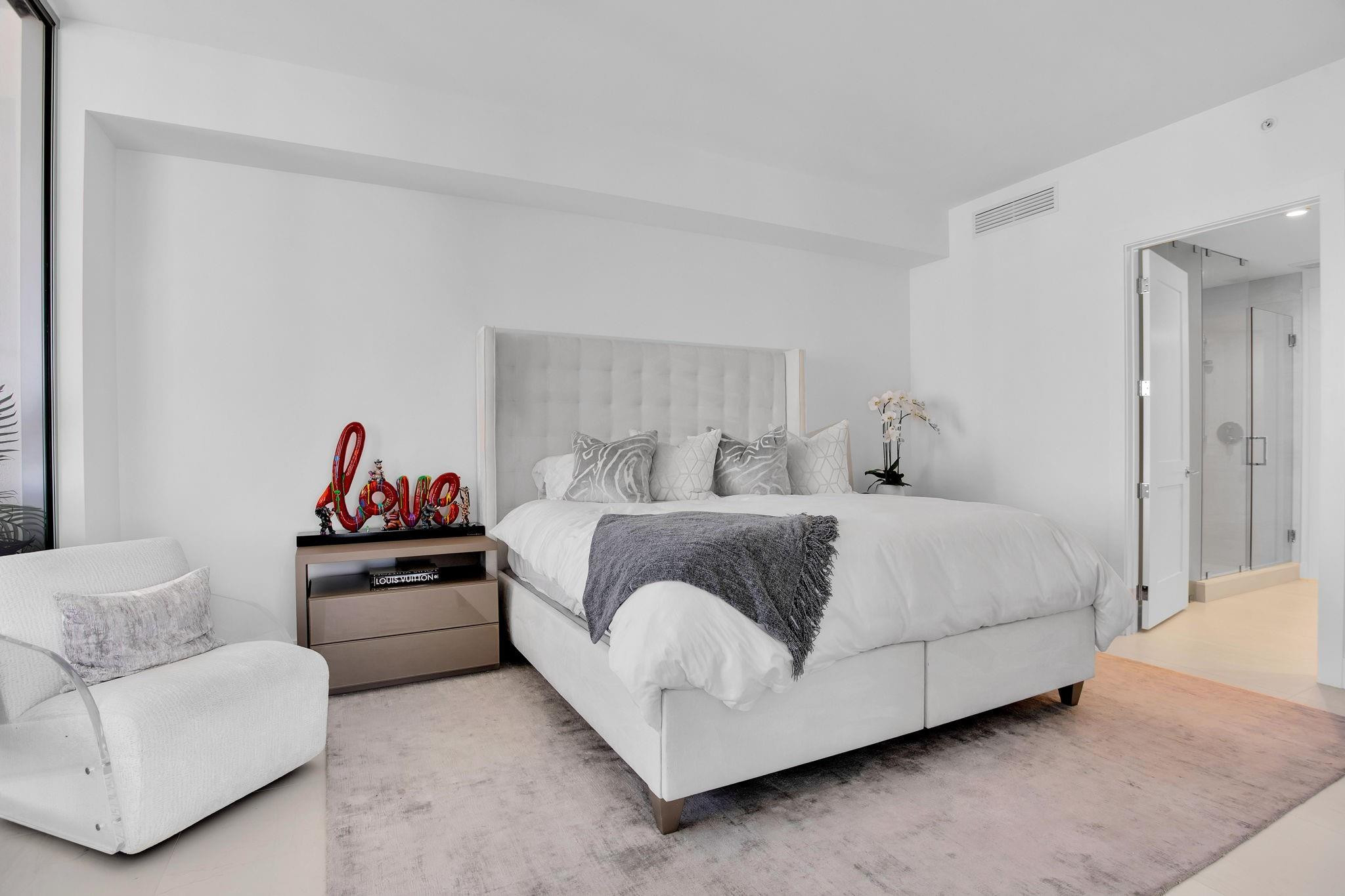 Selene Oceanfront Residen - Residential