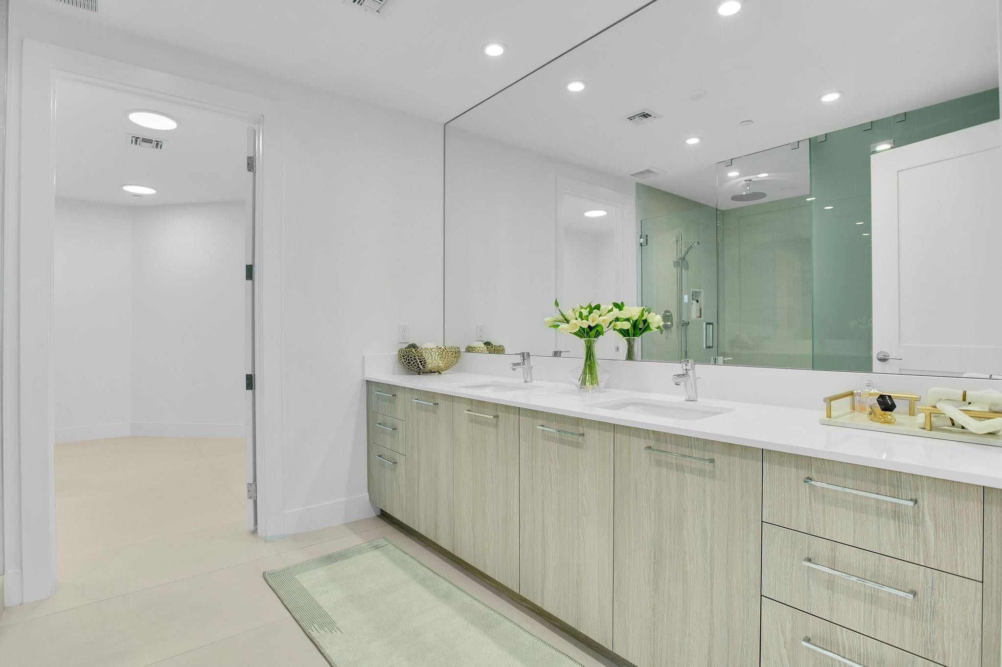 Selene Oceanfront Residen - Residential