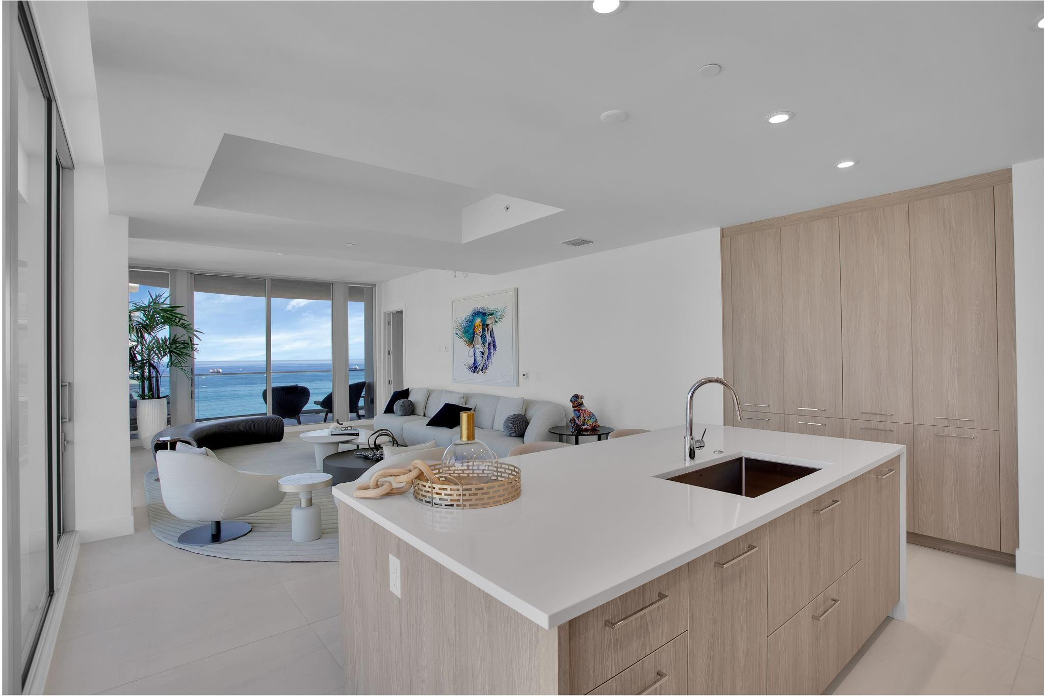 Selene Oceanfront Residen - Residential