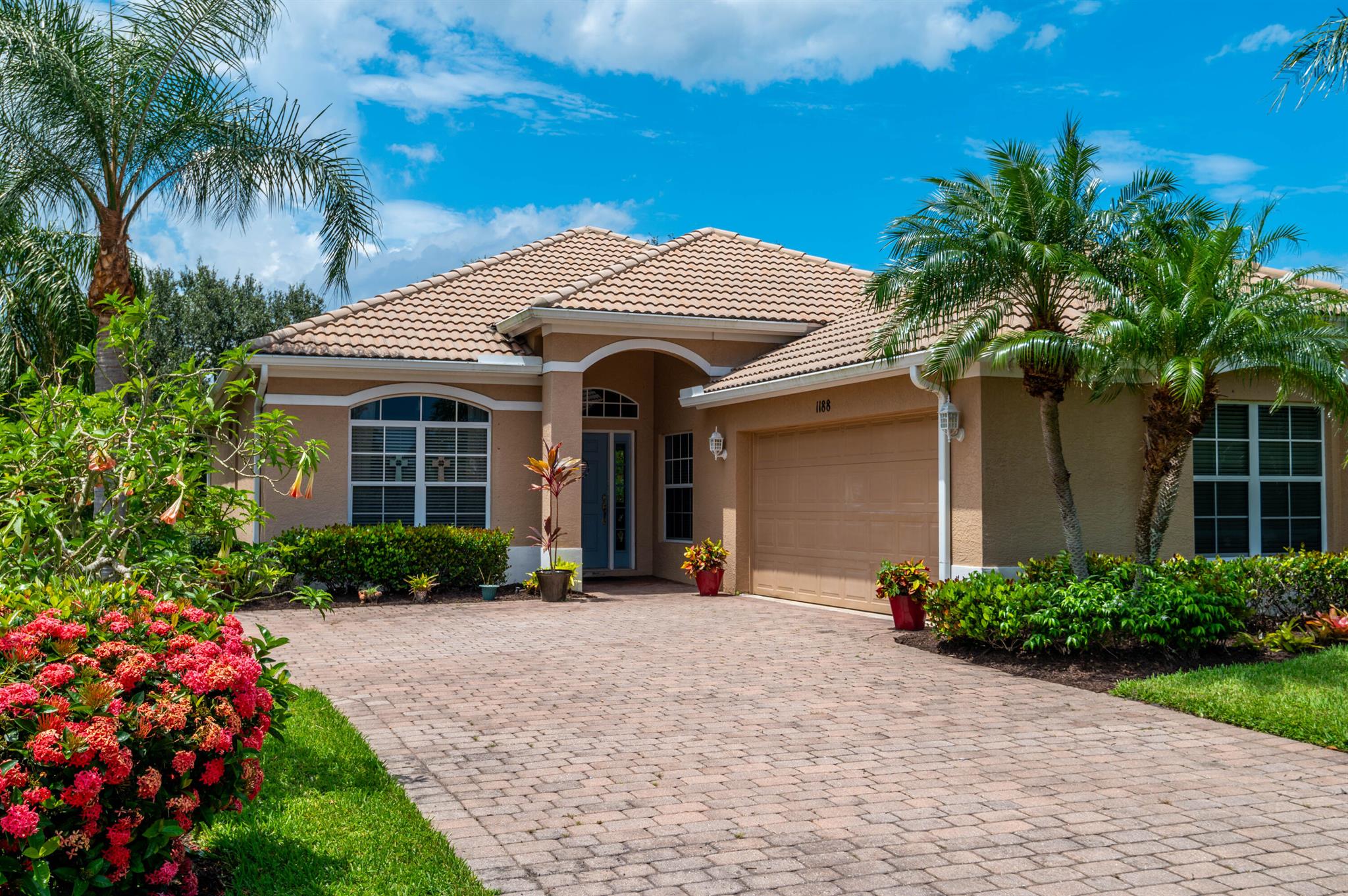 JENSEN BEACH COUNTRY CLUB PLAT NO. 8 - Residential