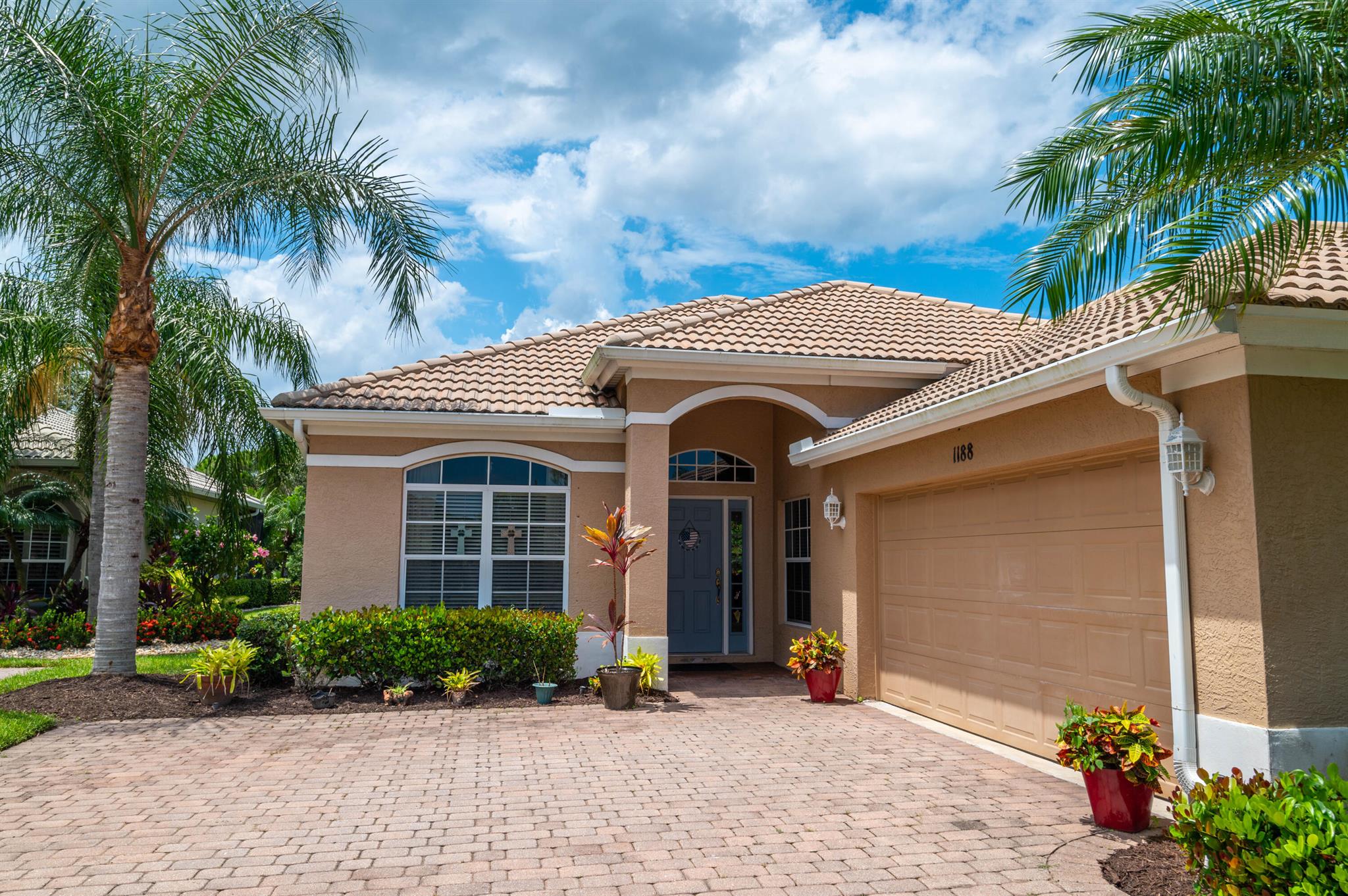 JENSEN BEACH COUNTRY CLUB PLAT NO. 8 - Residential