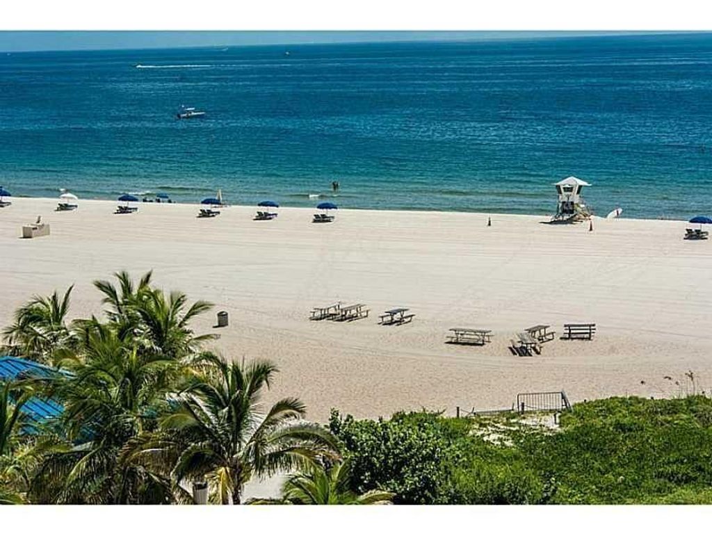 Photo of 328 N Ocean Boulevard #404, Pompano Beach, FL 33062 (MLS # R10768235)