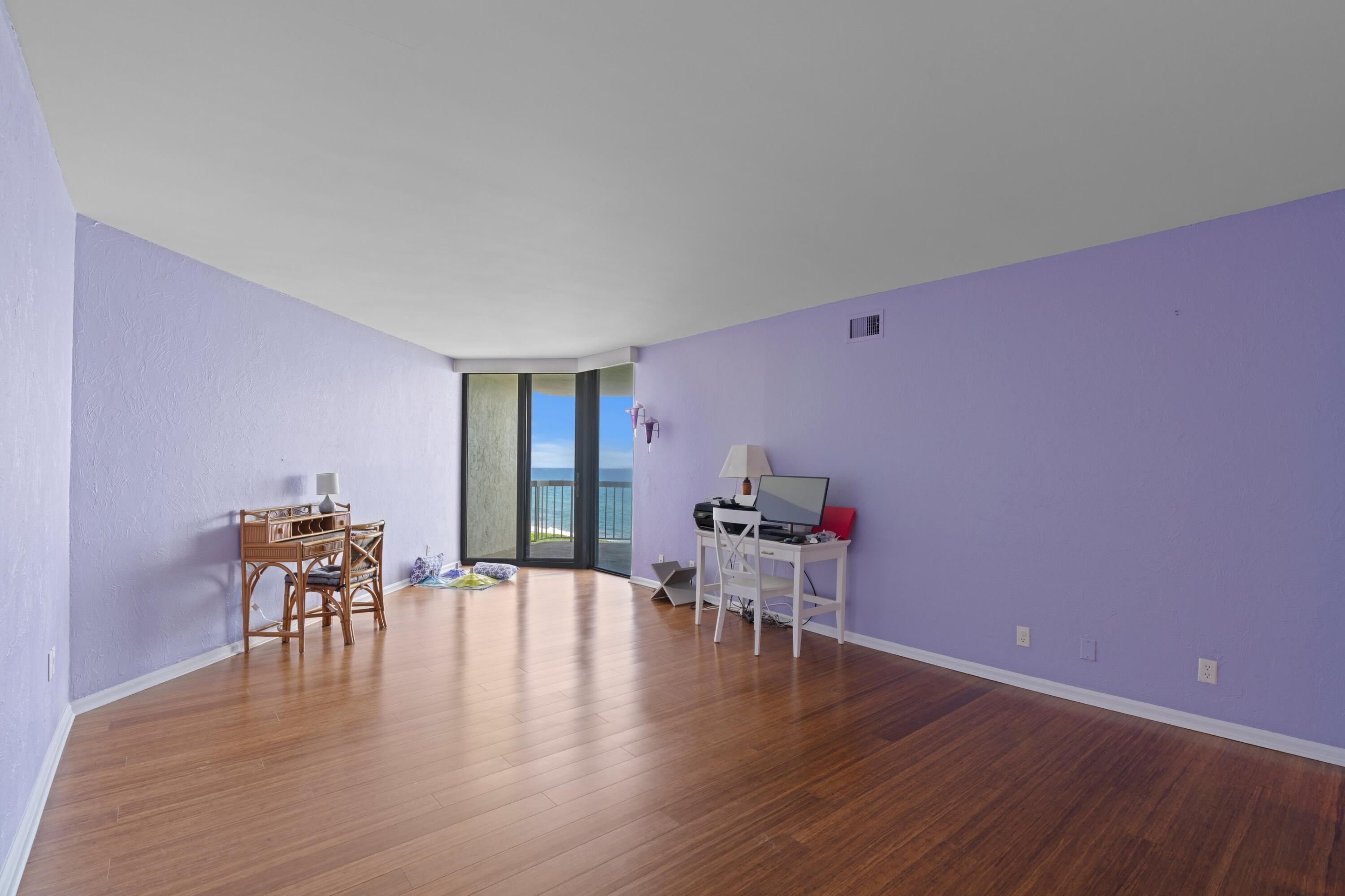 MERIDIAN OF PALM BEACH CONDO - Residential