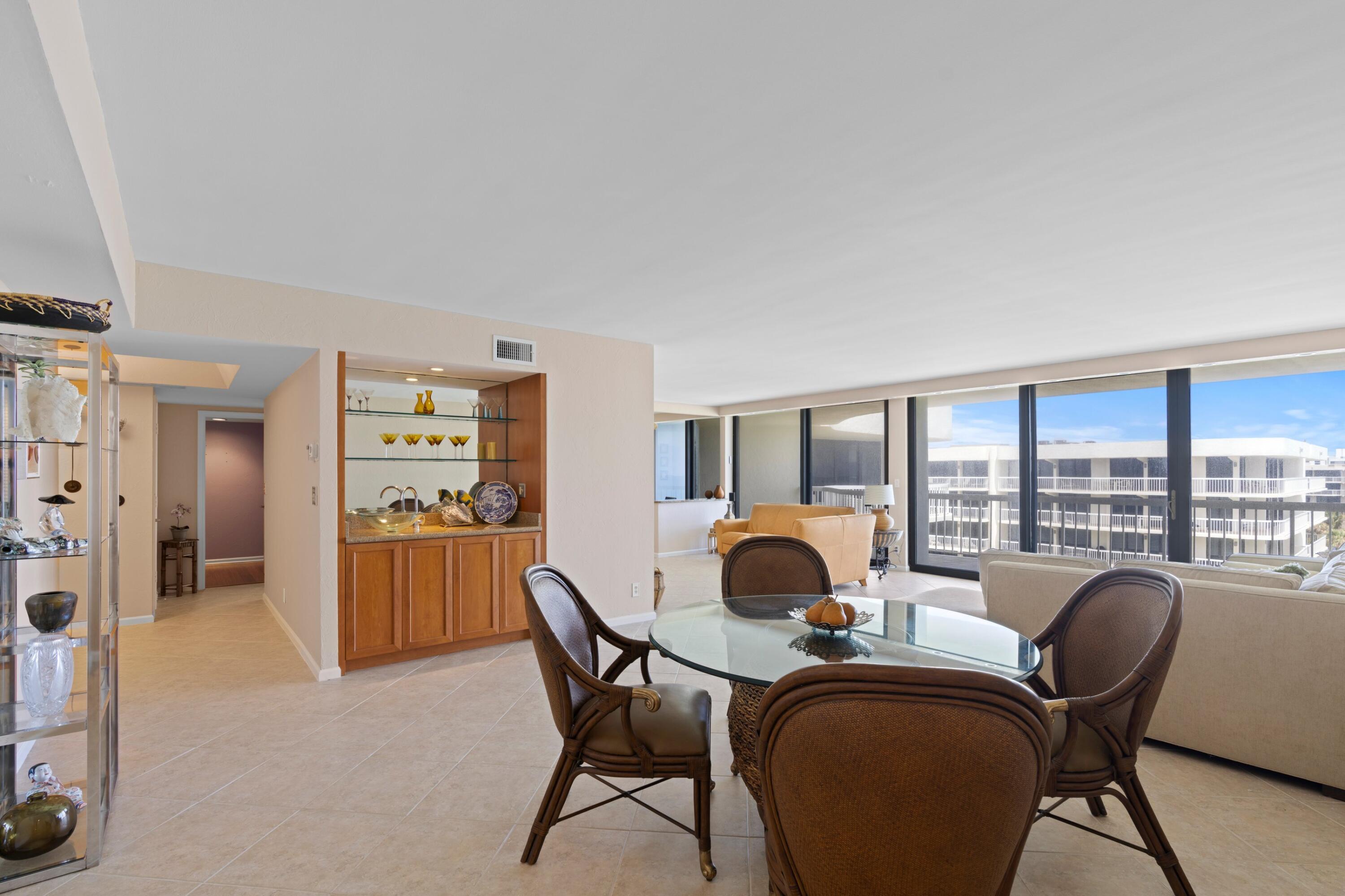 MERIDIAN OF PALM BEACH CONDO - Residential