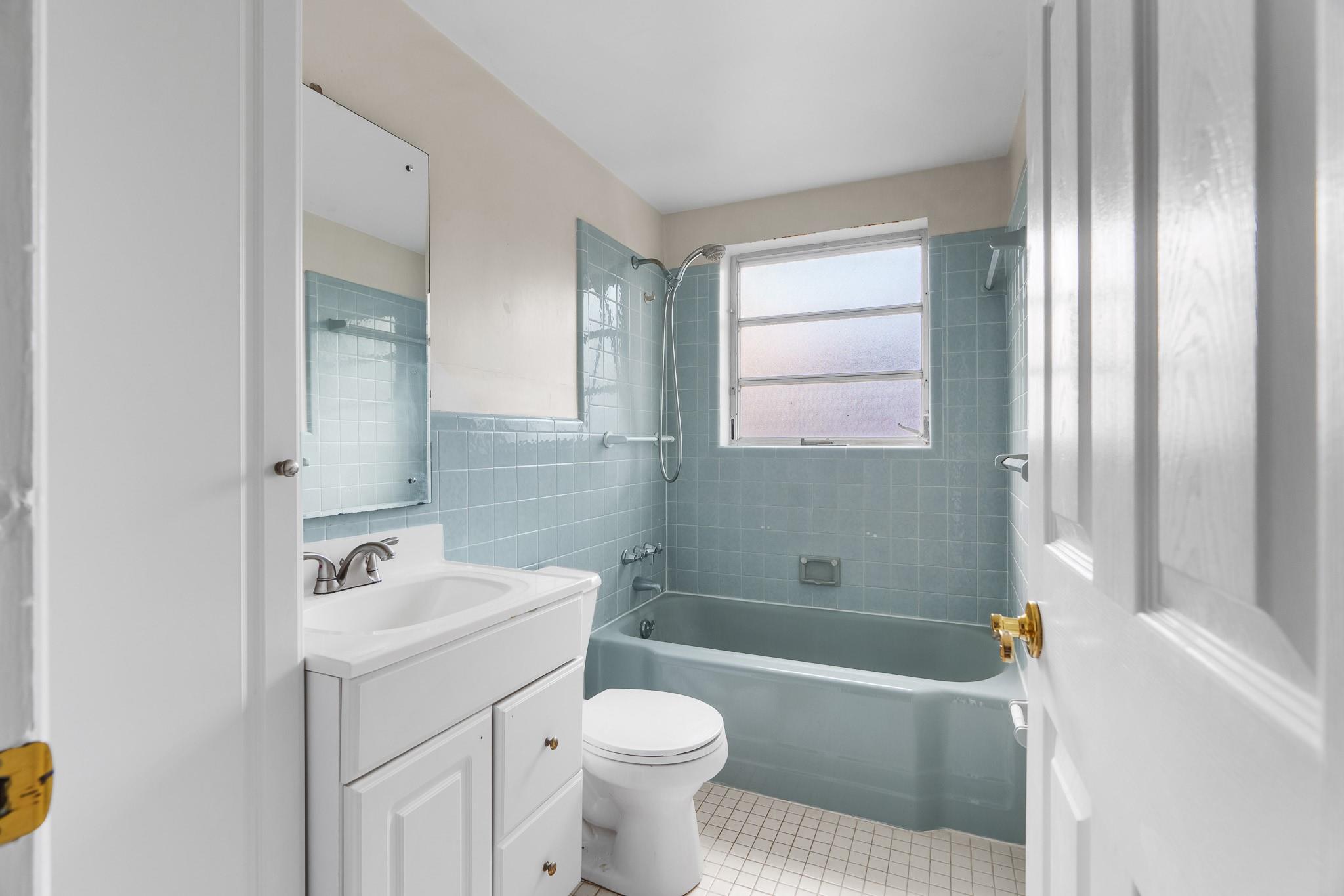 Gill Isles 44-13 B - Residential