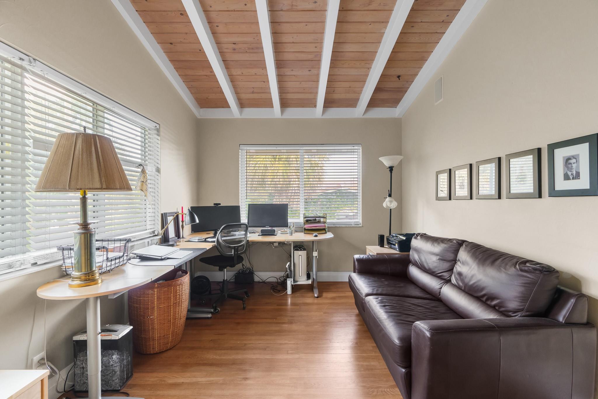 Gill Isles 44-13 B - Residential